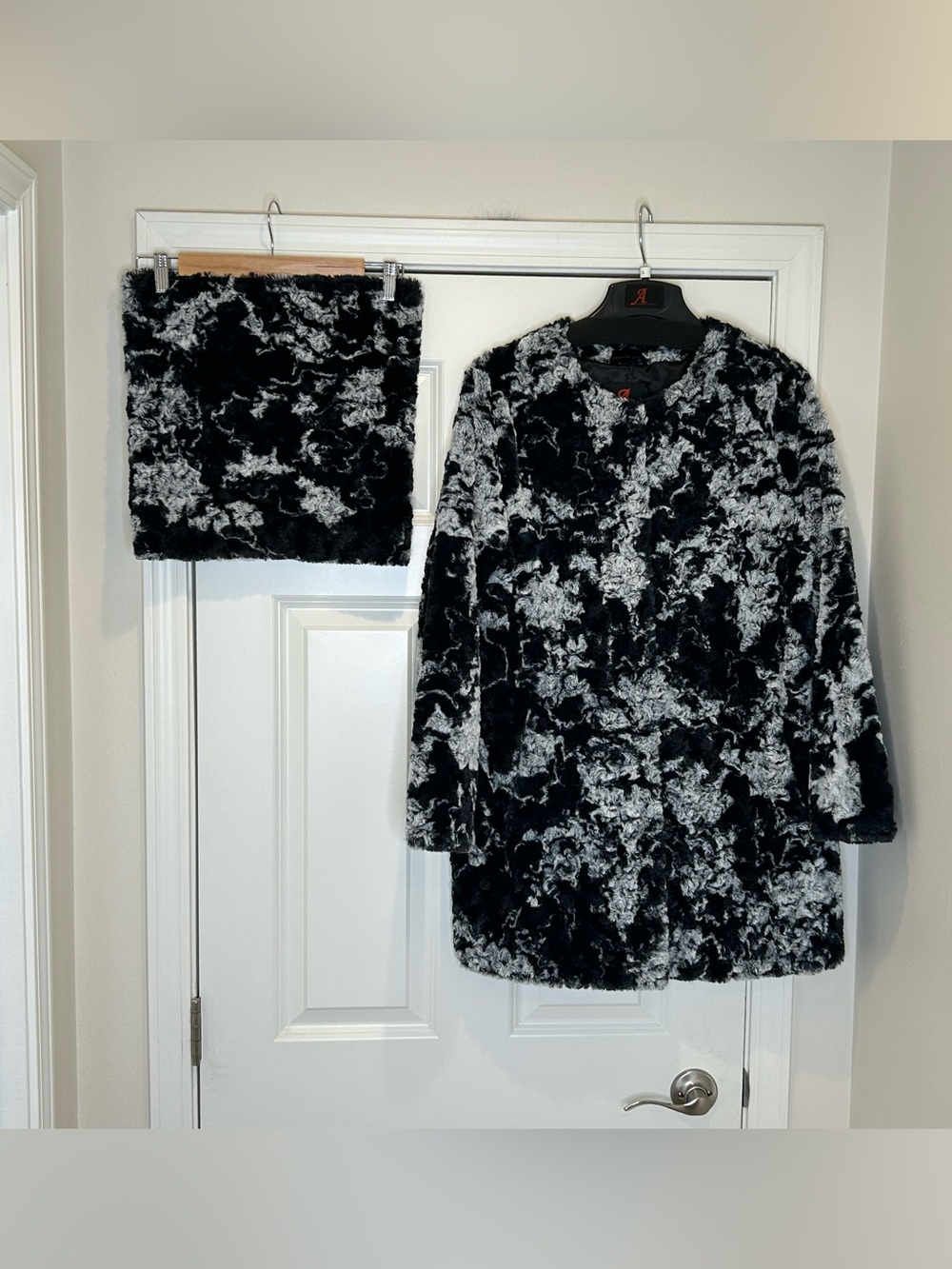 Adrienne Landau Black & Gray Marbled Faux Fur Jacket with Skirt Size L